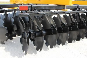 Closeup of LOF Lift Offset Harrow gang