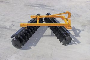 Side view of LOF Lift Offset Harrow