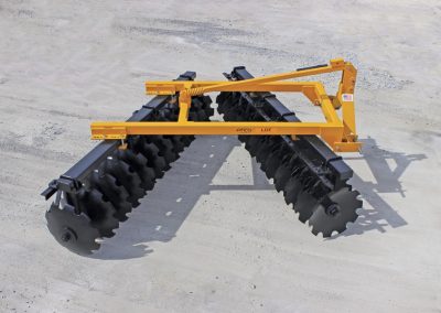 Side view of LOF Lift Offset Harrow