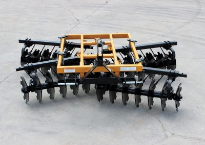 Full view of LTF Lift Offset Harrow with back hitch