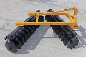 Side view of LOF Lift Offset Harrow