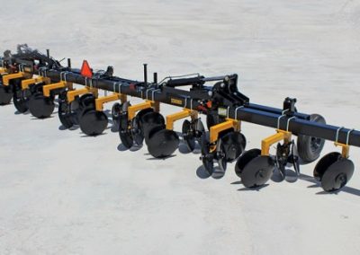 Full view 12-row toolbar with bedding hipper assemblies