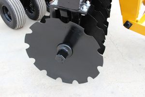 Closeup of G2 Wheel Offset Harrow notched blades