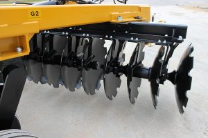 Closeup of G2 Wheel Offset Harrow notched blades