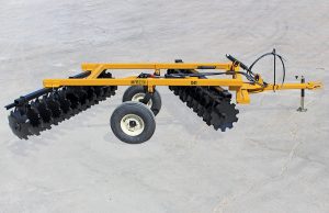 Side view of D41 Wheel Offset Harrow