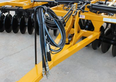 AMCO F15B Folding Disc Harrow hydraulic hoses over tongue