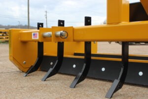 Closeup of scarifiers